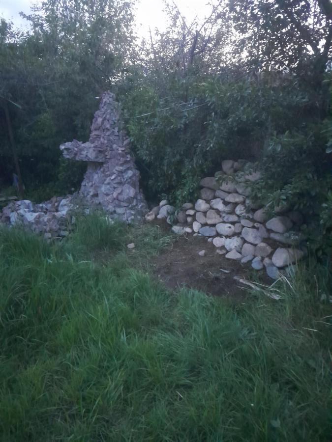Waterfall In The Yard Каракол Екстериор снимка